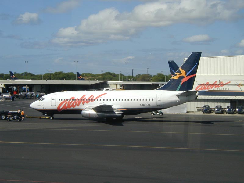 6-aloha-airlines-pa010212